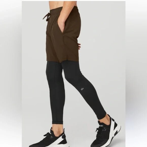 ALO Yoga Stability 2 in 1 Pants In Espresso Black Size M Leggings with Shorts - Picture 4 of 10